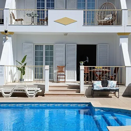 Villa Martina *
