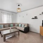 וילה Martina